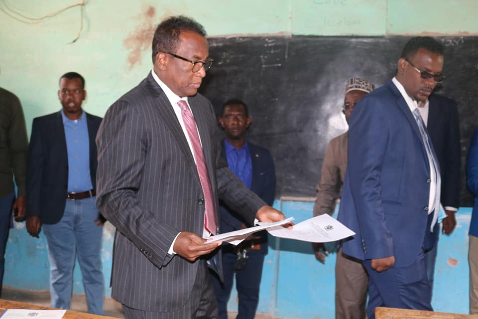 KUSIMAHA MADAXWEYNAHA DOWLAD GOBOLEEDKA..