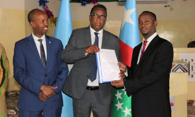 Guddoomiyaha Golaha Wakiilada Dowlad Goboleedka Koonfur Galbeed Soomaaliya, Amb. Dr. Ali Said Faqi ayaa maanta Baydhabo ku daah-furay