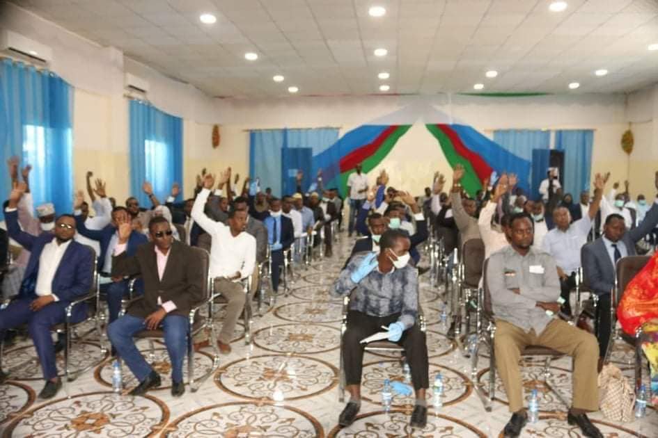 Xildhibaanada Baarlamaanka DGKS…