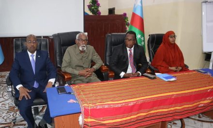 Guddoomiyaha Baarlamanka Dowlad Goboleedka Koonfur Galbeed Soomaaliya Mudane Amb Dr Ali Said Faqi ayaa Maanta…