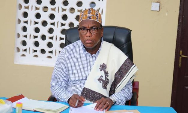 Guddoomiyaha Baarlamanka DGKGS yaa kulan la qaatey qaar ka mid ah Golaha Deeganka Degmada Xudur