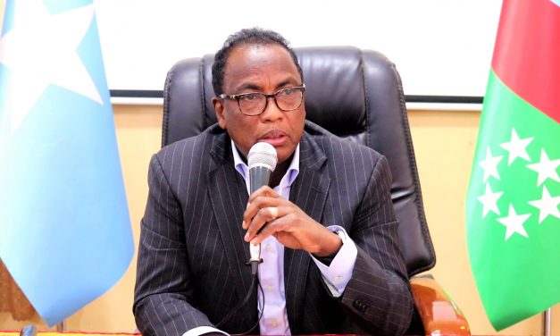 Gudoomiyaha Golaha Wakiilada Dowlad Goboleedka KGS Amb Dr Cali Saciid Cali Faqi ayaa