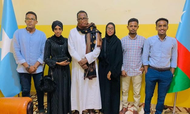 Guddoomiyaha Baarlamaanka Dowlad Gobaleedka Koonfur Galbed Soomaliya Amb.Dr.Ali Said Faqi ayaa Caawa