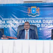 Presidential Candidates Address The House Of Representatives Svg+xml,%3Csvg%20xmlns%3D%22http%3A%2F%2Fwww.w3