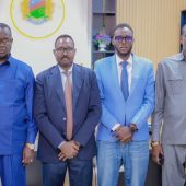 Speaker And First Deputy Speaker Receive Officials From Bakool Region And Hudur District Svg+xml,%3Csvg%20xmlns%3D%22http%3A%2F%2Fwww.w3