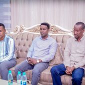 Acting President Meets With Media Executives And Directors In Baidoa Svg+xml,%3Csvg%20xmlns%3D%22http%3A%2F%2Fwww.w3