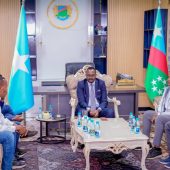 Acting President Meets With Media Executives And Directors In Baidoa Svg+xml,%3Csvg%20xmlns%3D%22http%3A%2F%2Fwww.w3